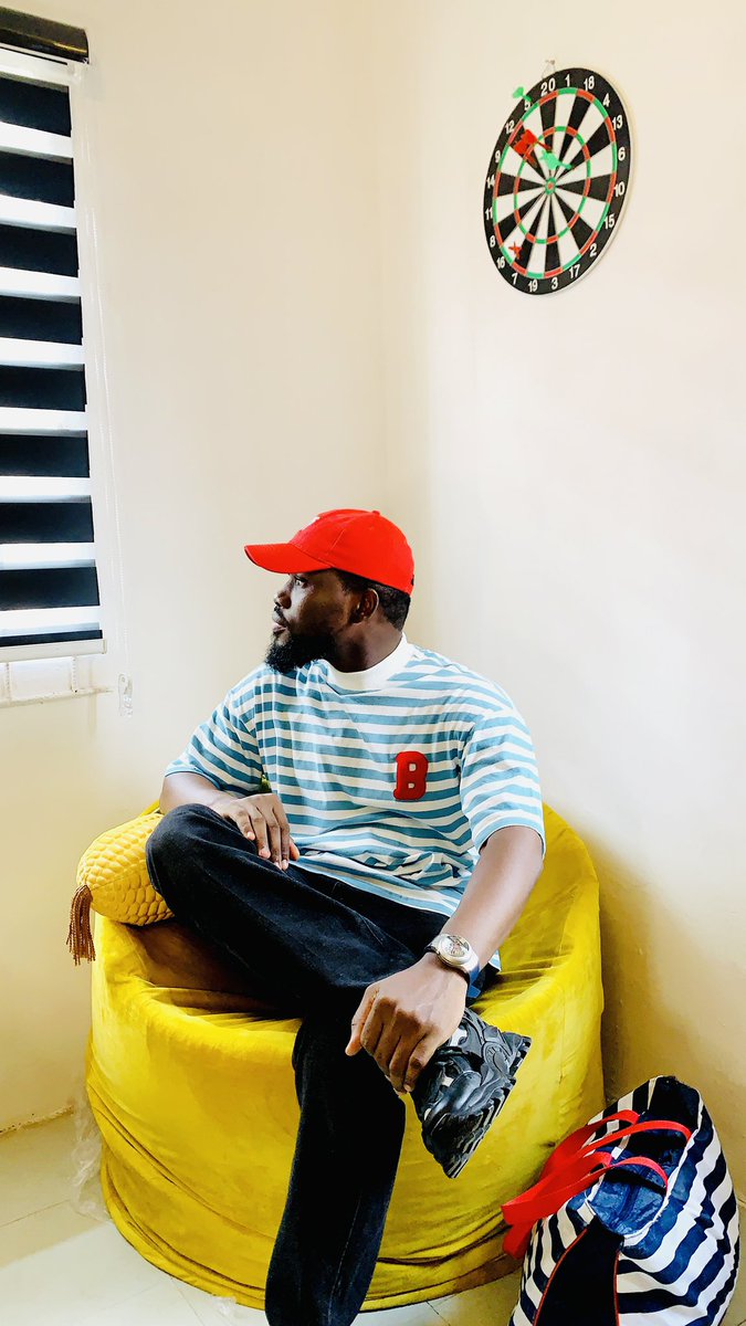 Art Quintessential tweet media