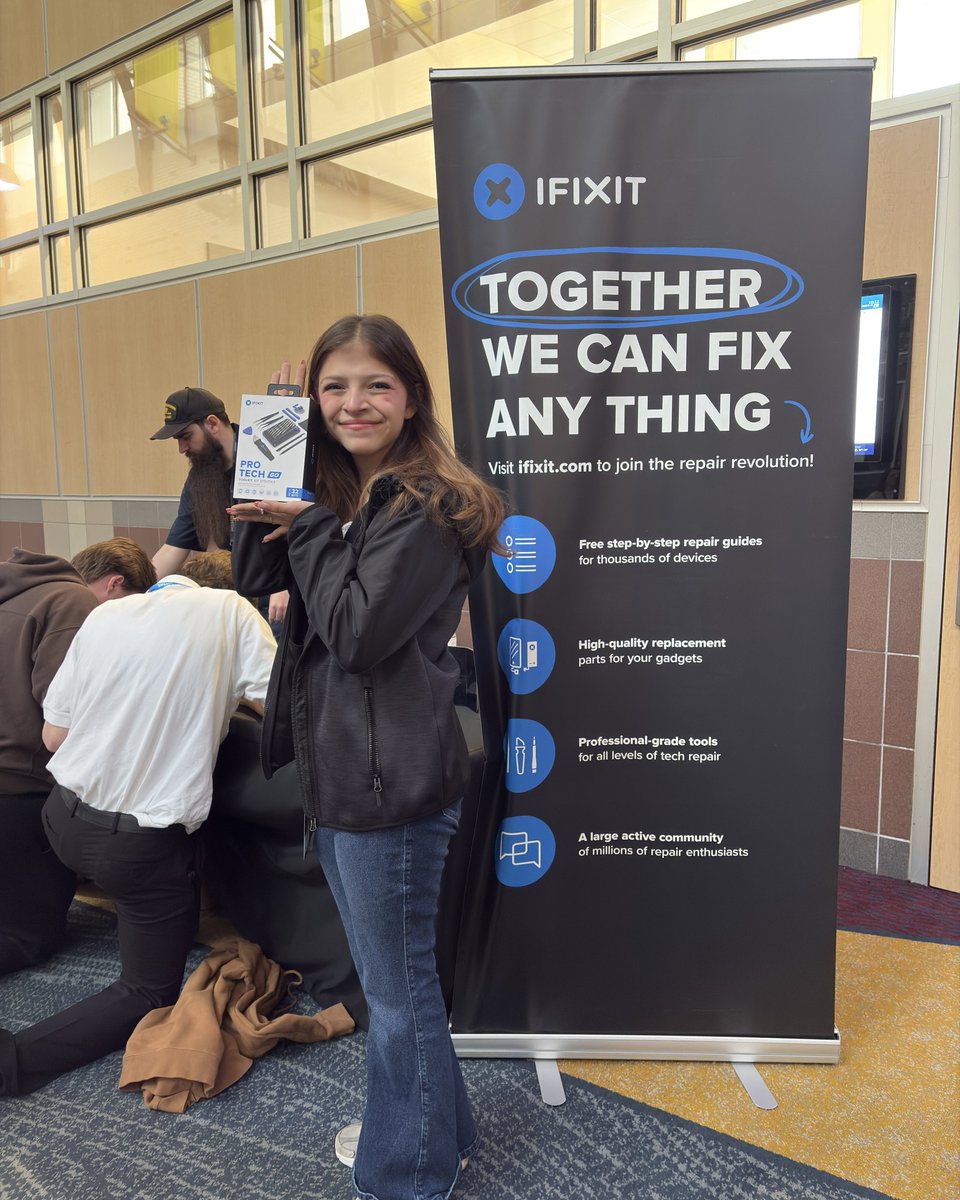 iFixit tweet media