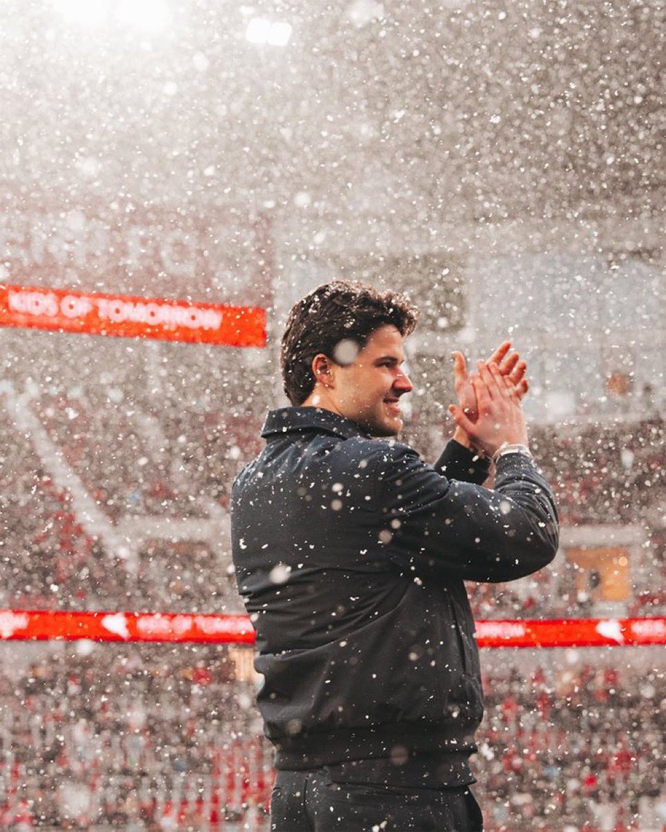 SimplyUtd tweet media