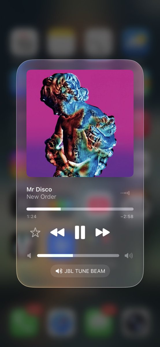 hennissement tweet media