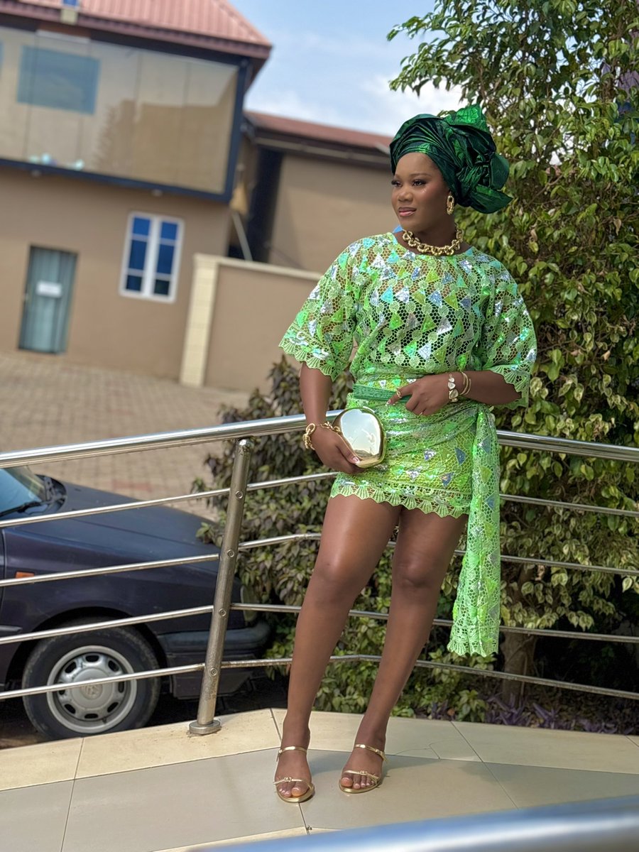 kindlyOpe💐 tweet media