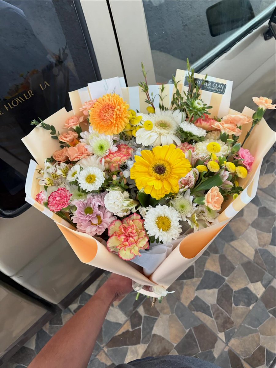 Bloomify tweet media