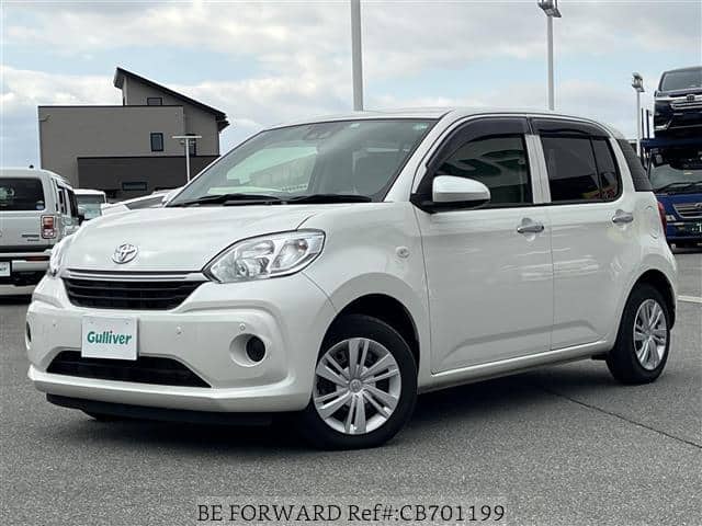 BE FORWARD tweet media