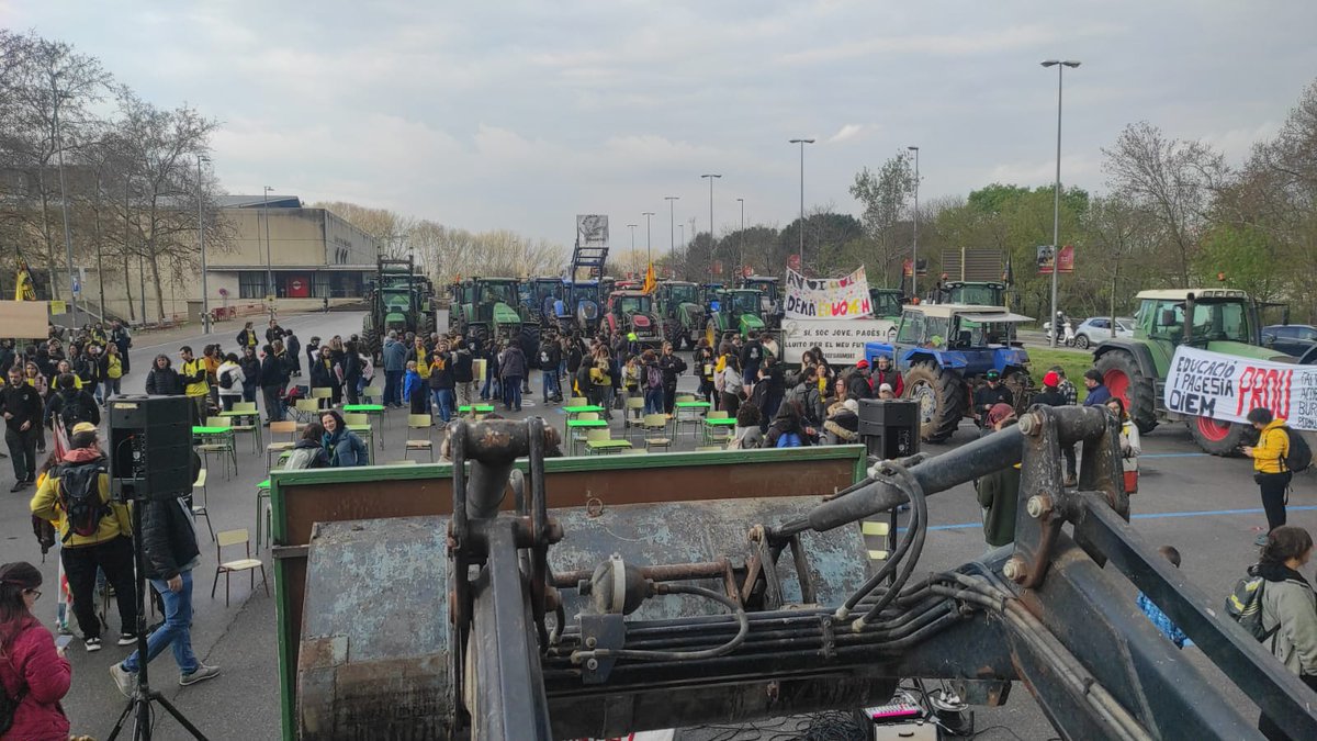 USTEC•STEs (IAC) tweet media