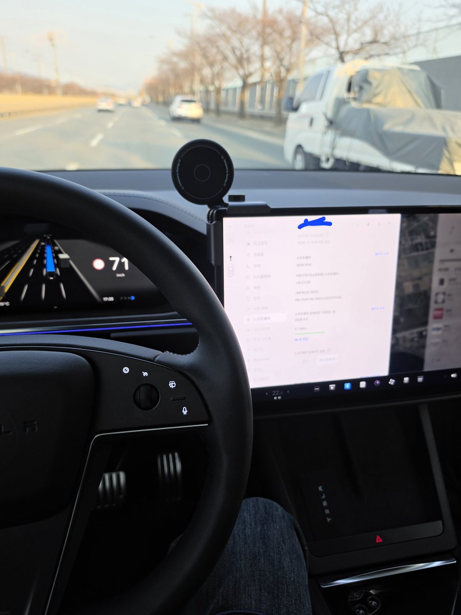 pnu.mech tweet media