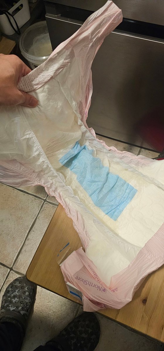 Daiper ABDL 🇹🇭 🇭🇺 tweet media