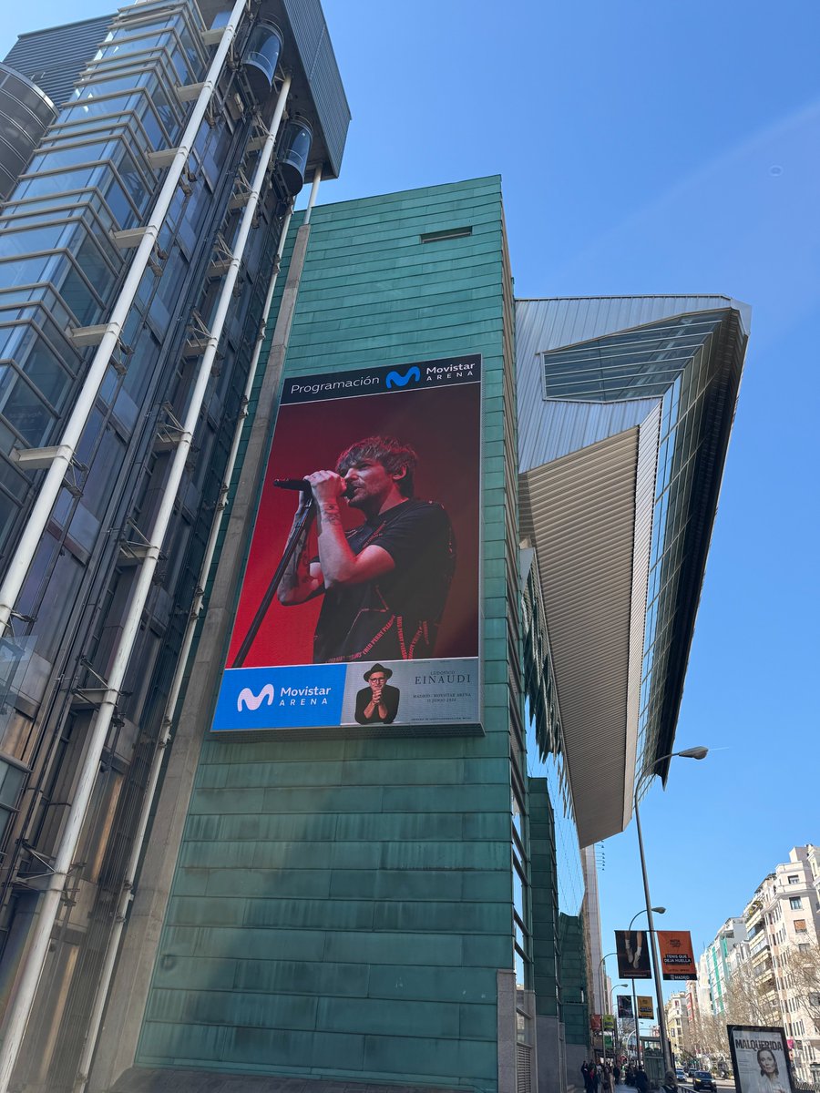 Movistar Arena España tweet media