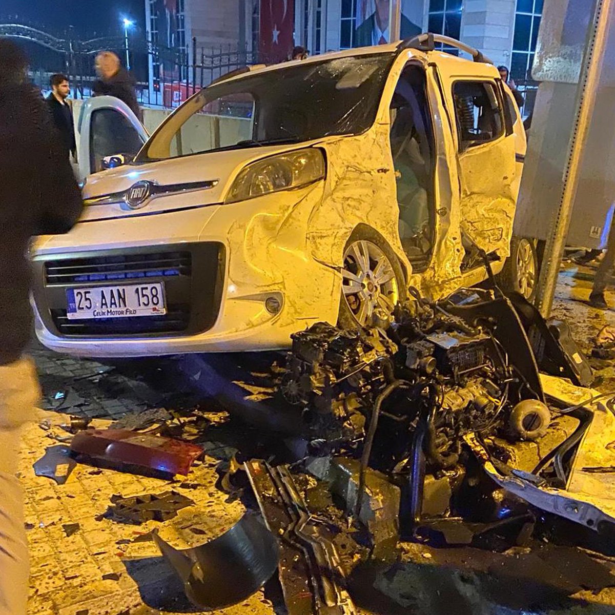 Pusholder tweet media