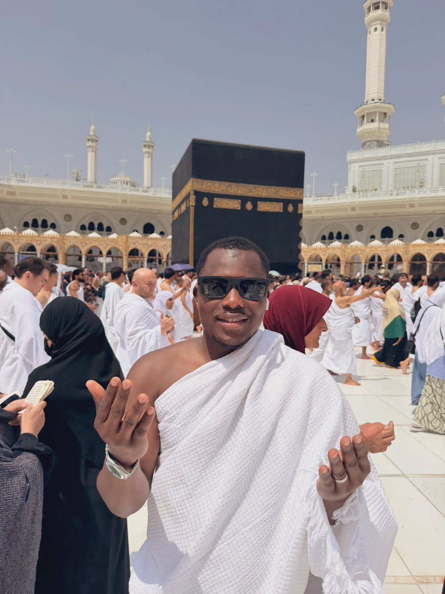 Prince Adeshina tweet media