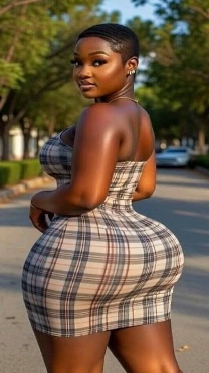 leg11510's tweet image. If you are fasting don't forget to post 📯 
#Backsideview