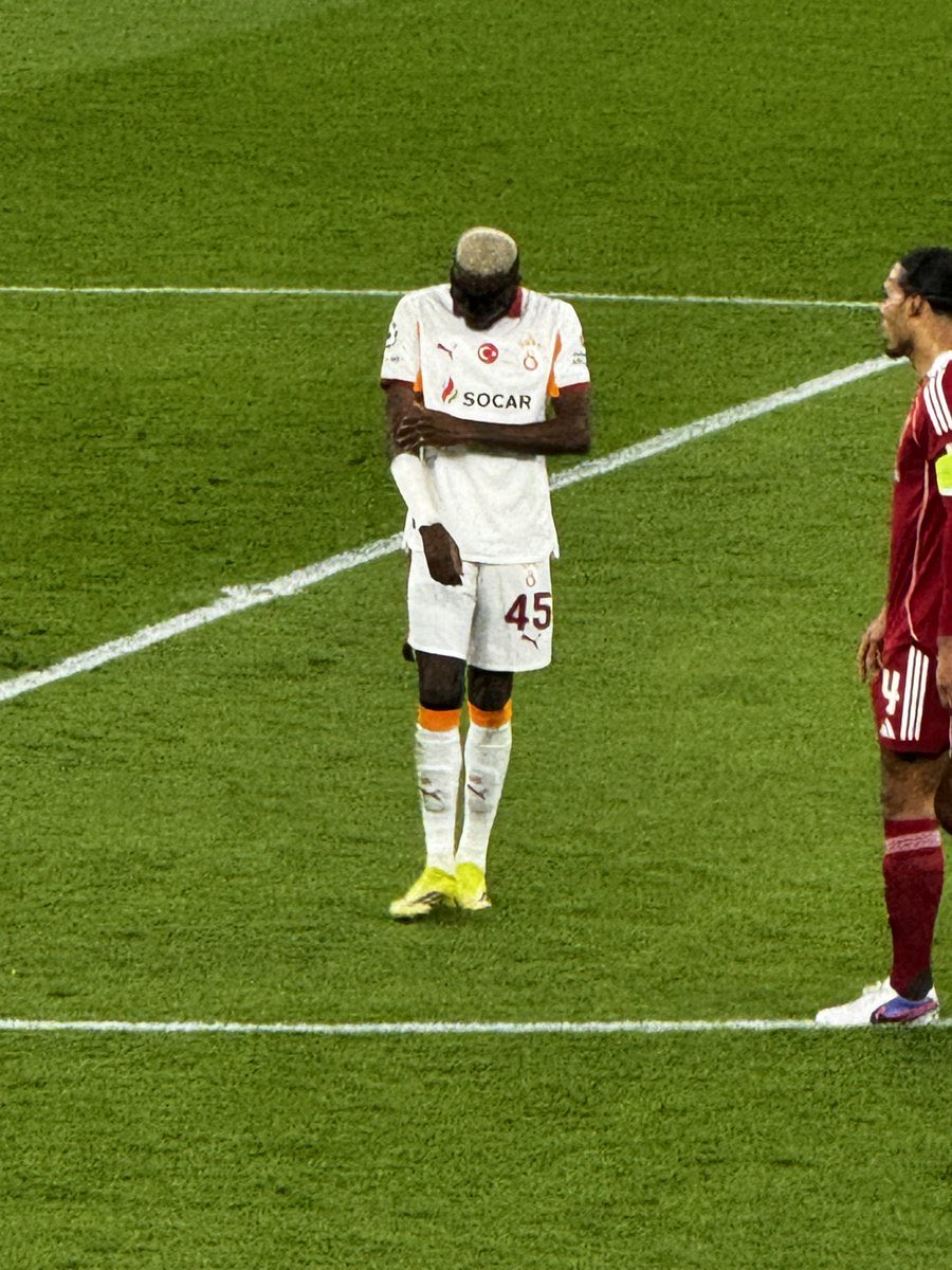 no context sane 🇩🇪 tweet media