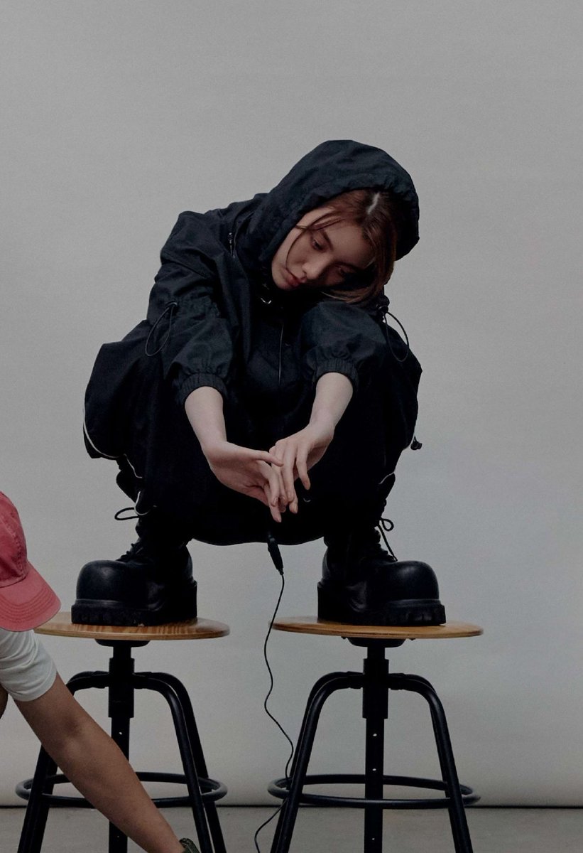 minasaurus 🍋 tweet media