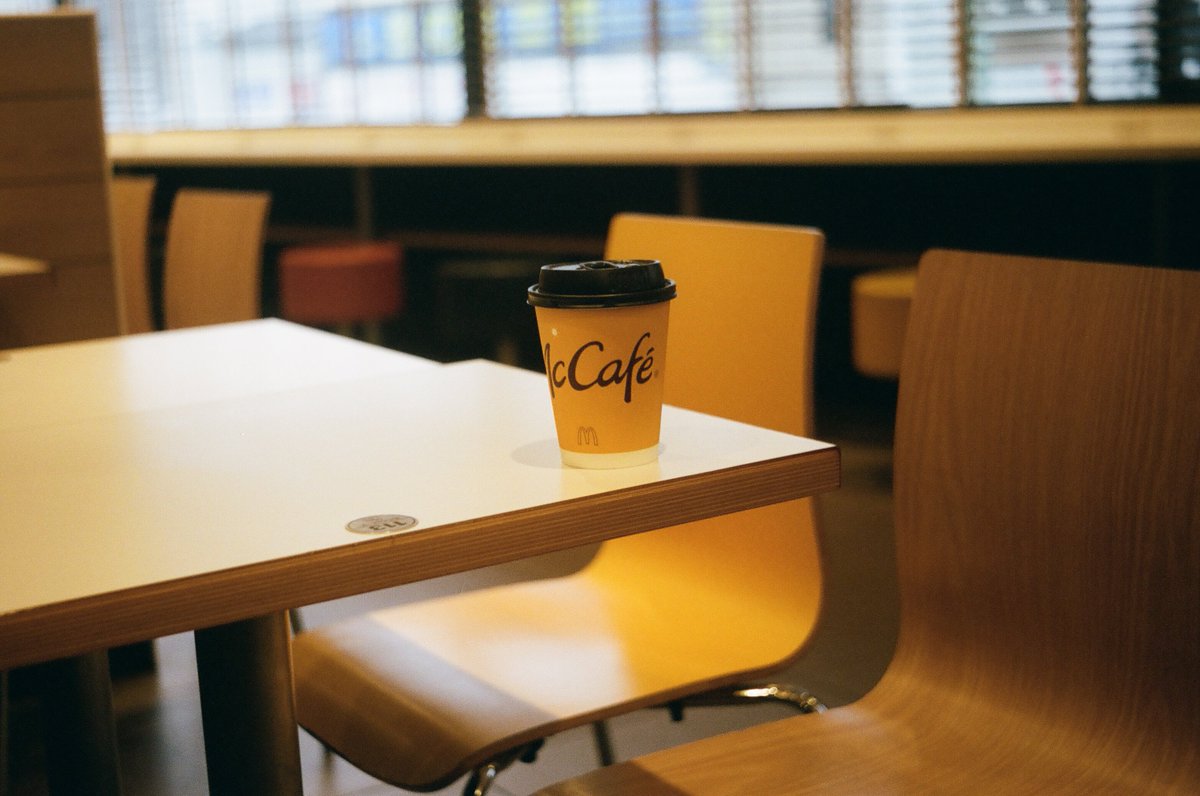 𝘀𝗵𝘆𝗻. tweet media