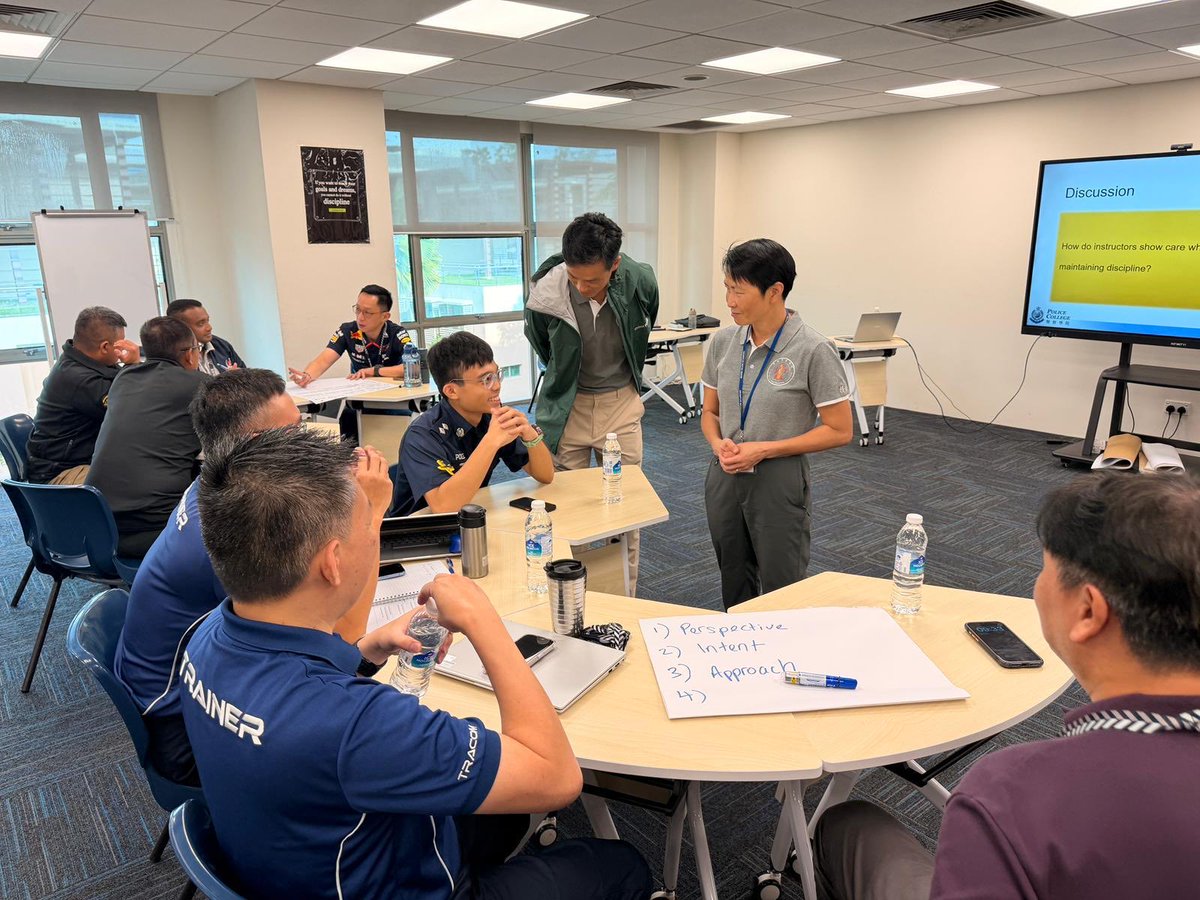 Hong Kong Police Force tweet media