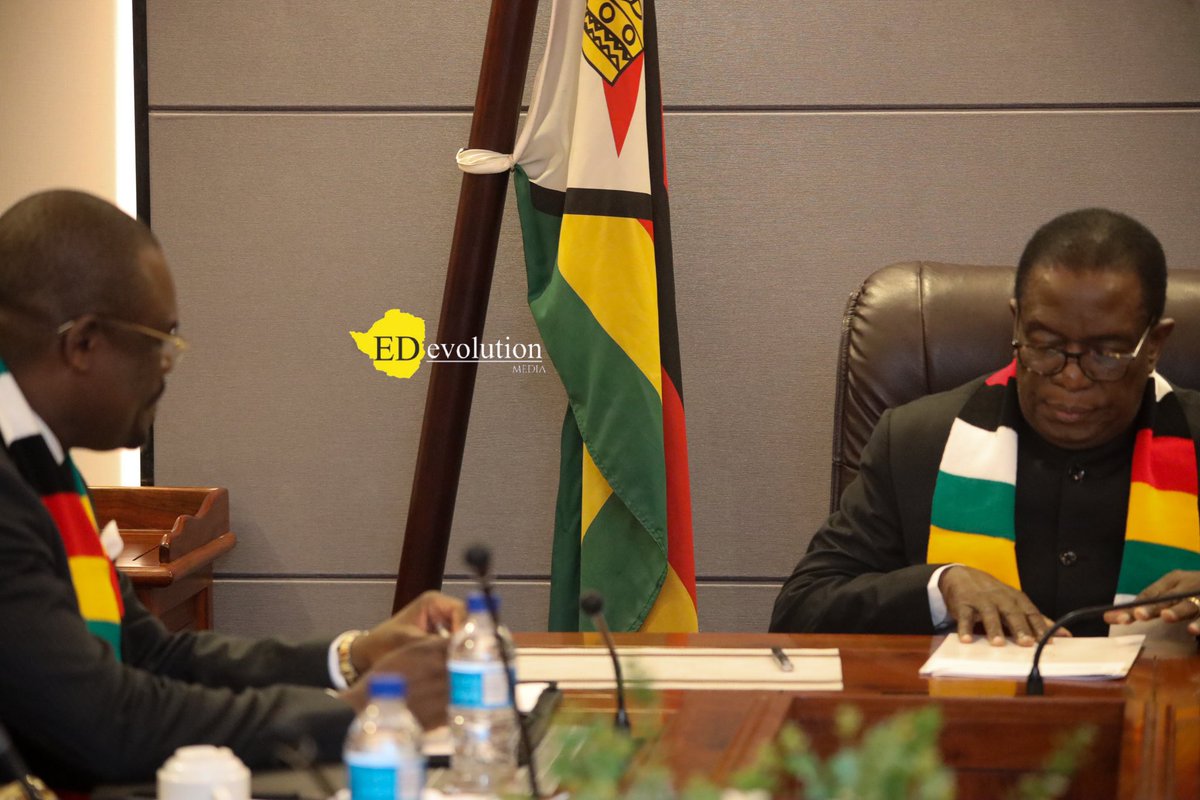 EDevolutionZW tweet media