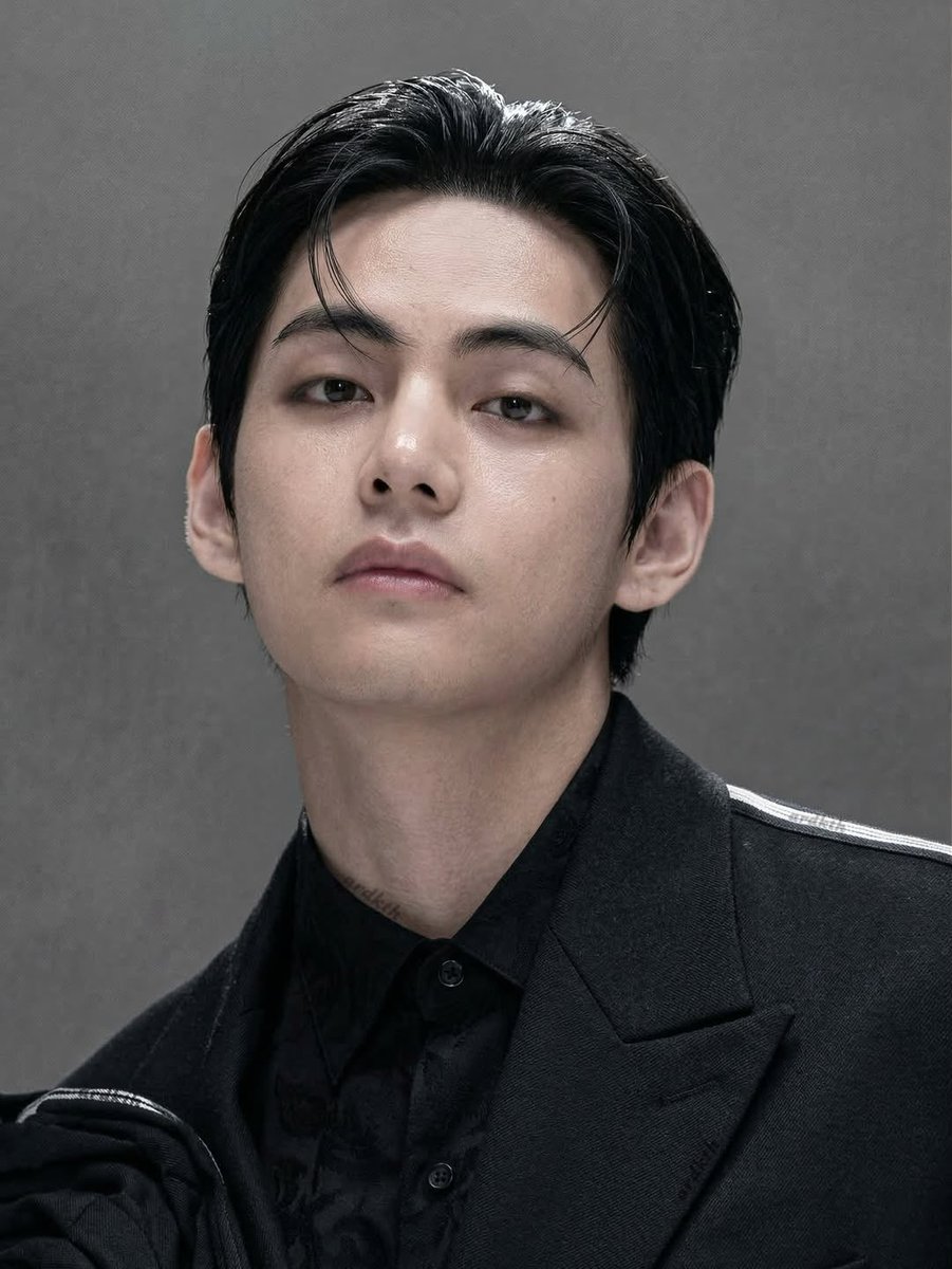 V Charts⚡️ tweet media