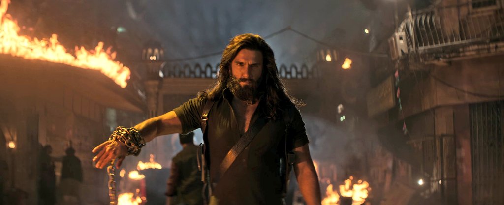 Movie Verse tweet media