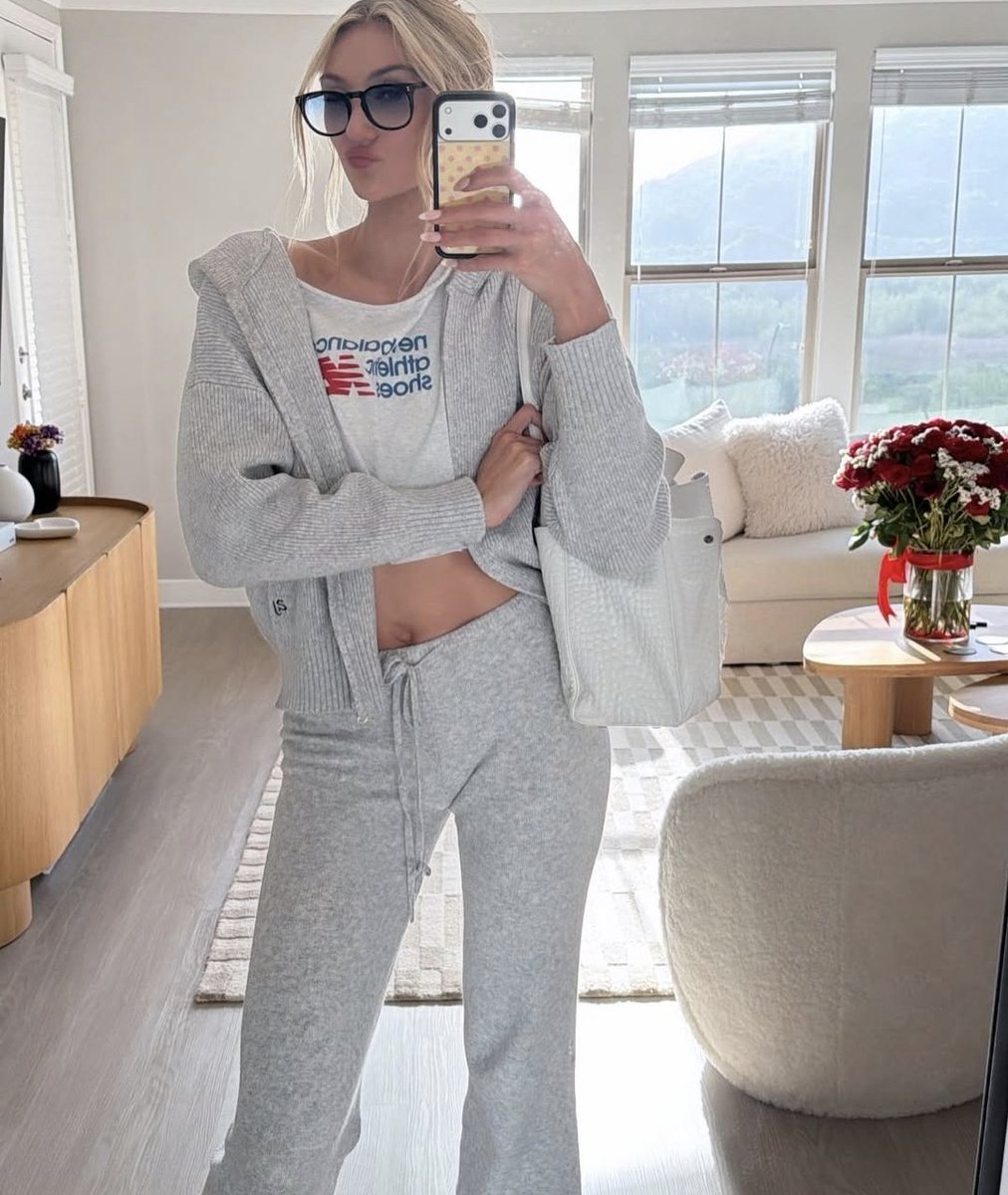 WorldWideLadies tweet media