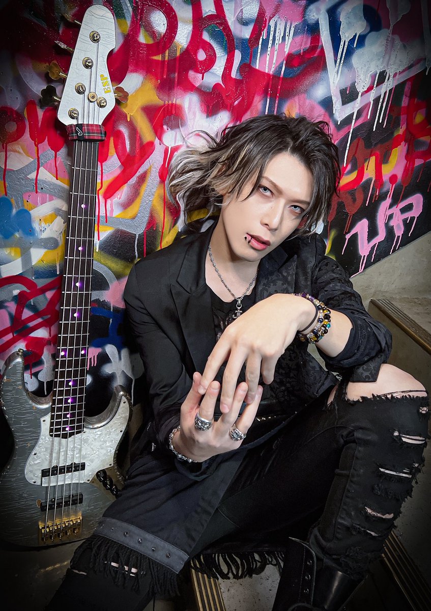 xxxmotoixxx's tweet photo. 遅くなりましたが、昨日はI.V.Yで名古屋ホリデーでした🎸✨

ご来場ありがとう！！

大阪、名古屋のツーデイズとても楽しかったです🎸

次回は3月30日です、お待ちしてます😋 https://t.co/neYLpqfjyc