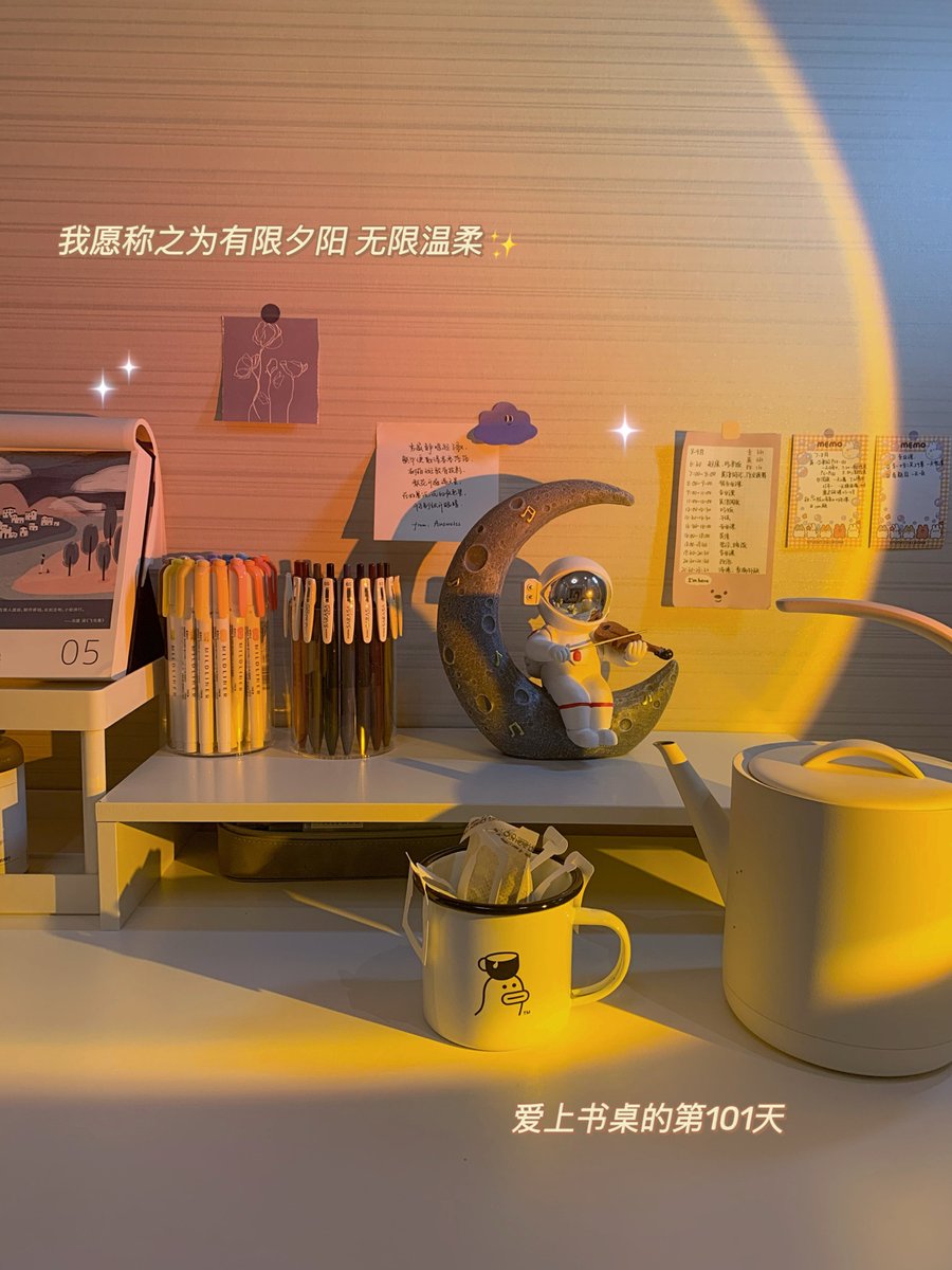 jayne white tweet media