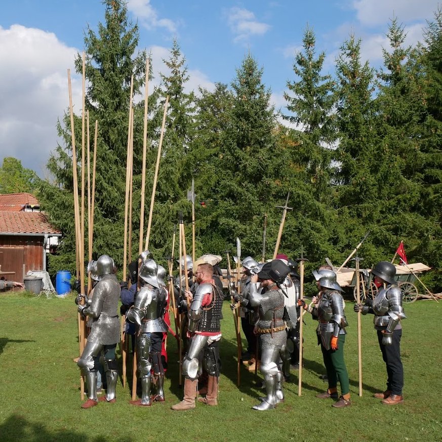 The Late Knight Show tweet media