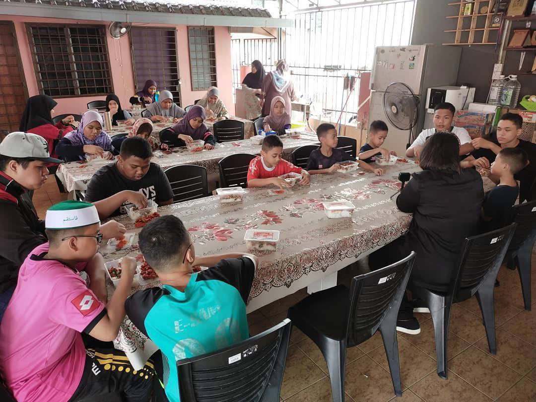 Pertubuhan Bumbung Ehsan tweet media