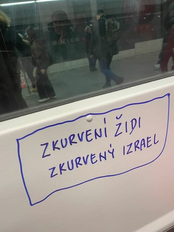 A.Günsberger tweet media