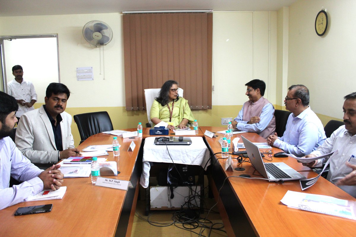 An honour for NIELIT Lucknow to welcome 
Ms. Debashree Mukherjee, Secretary, Ministry of Skill Development and Entrepreneurship, Government of India, who interacted with students and shared valuable insights on skills, careers, and future opportunities.