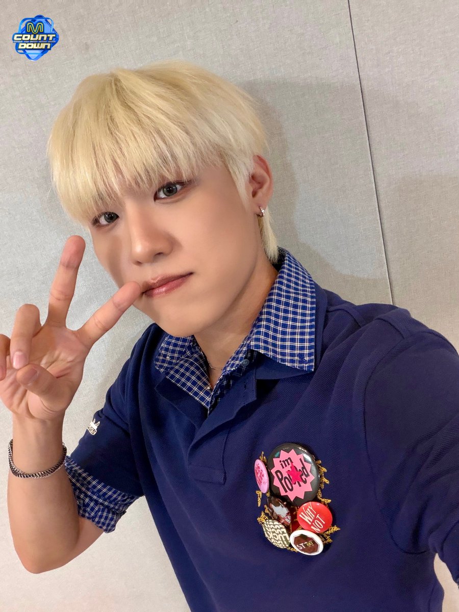 M COUNTDOWN Live tweet media