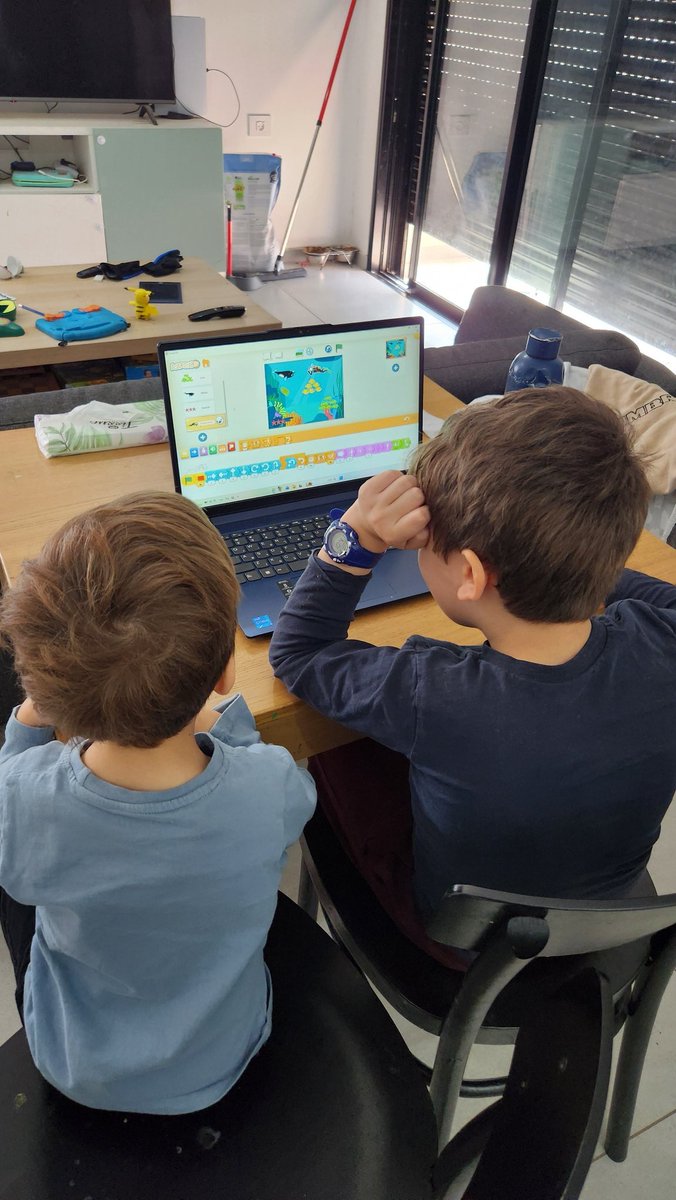 אריאל אזרח השואף למצוינות tweet media