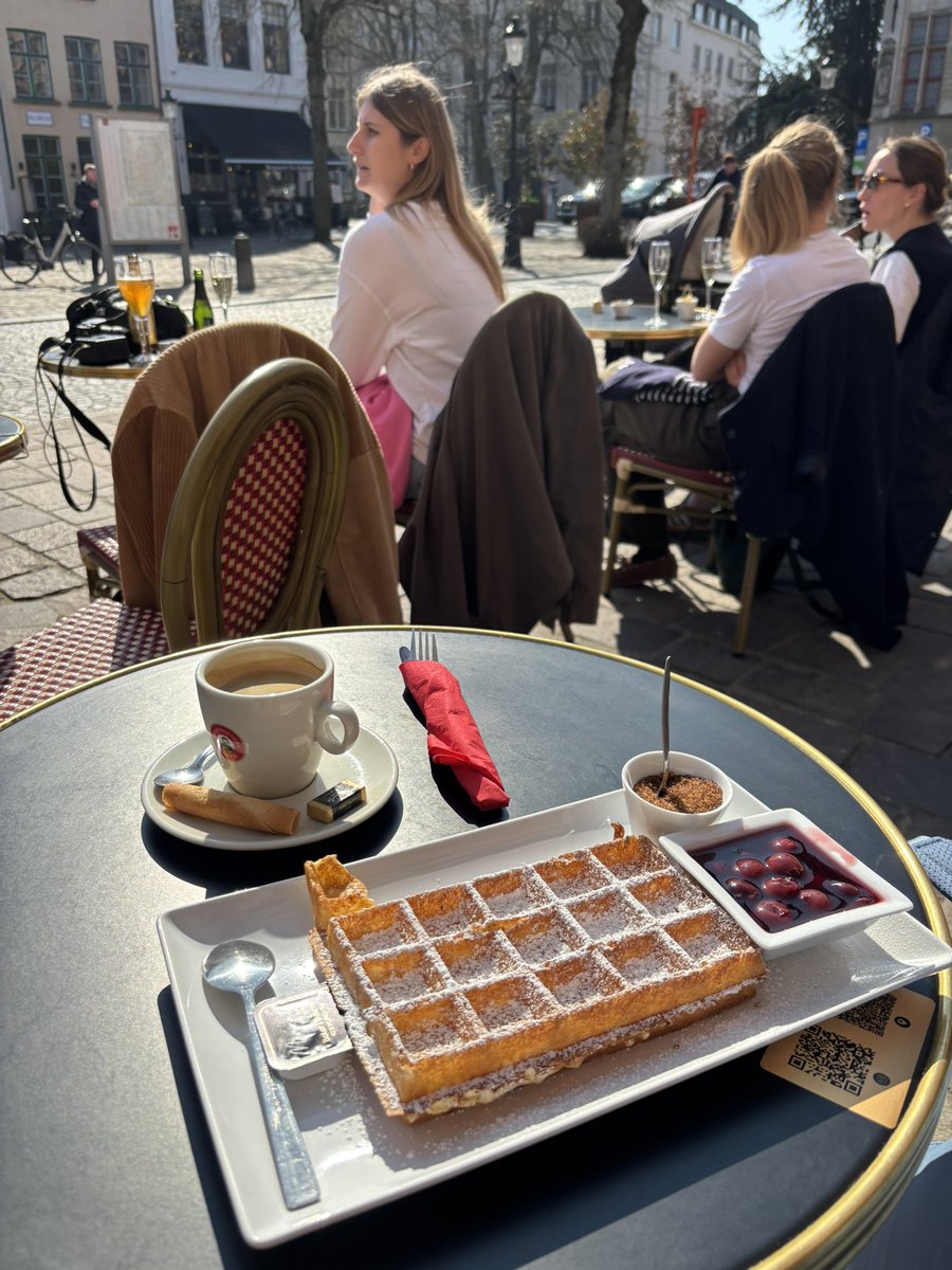 я пёрнула ☦️✝️ tweet media