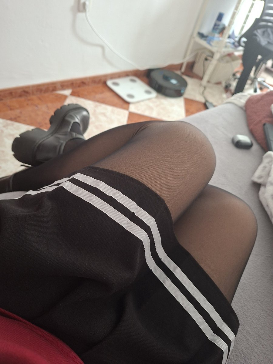 Sissy_Vero05's tweet photo. 🤍 I love this outfit https://t.co/sVfEq1cuQr