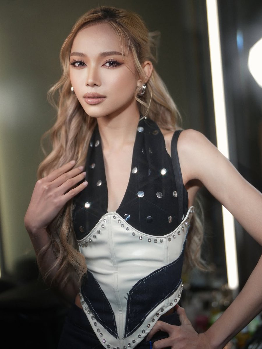 jhogwengallery's tweet photo. https://t.co/XB5BuO6YTF