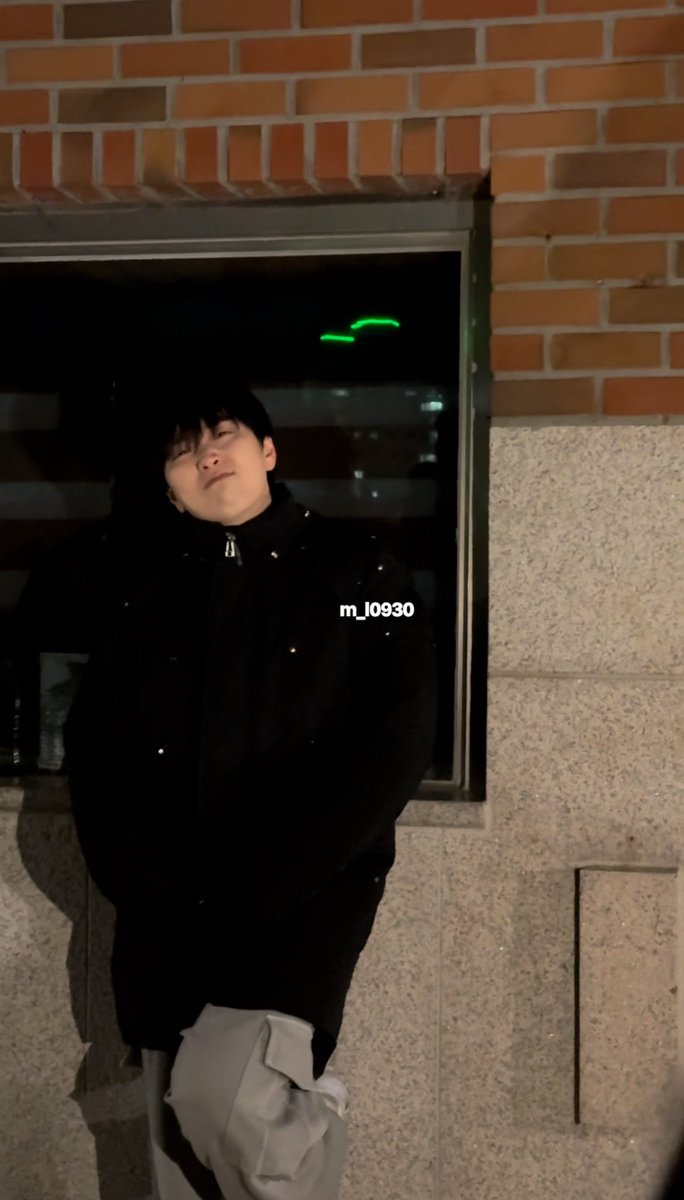 형최고
#바나들의길라잡이_산들생축
형 완벽한 비주얼
#InnateSandeulDay
굿