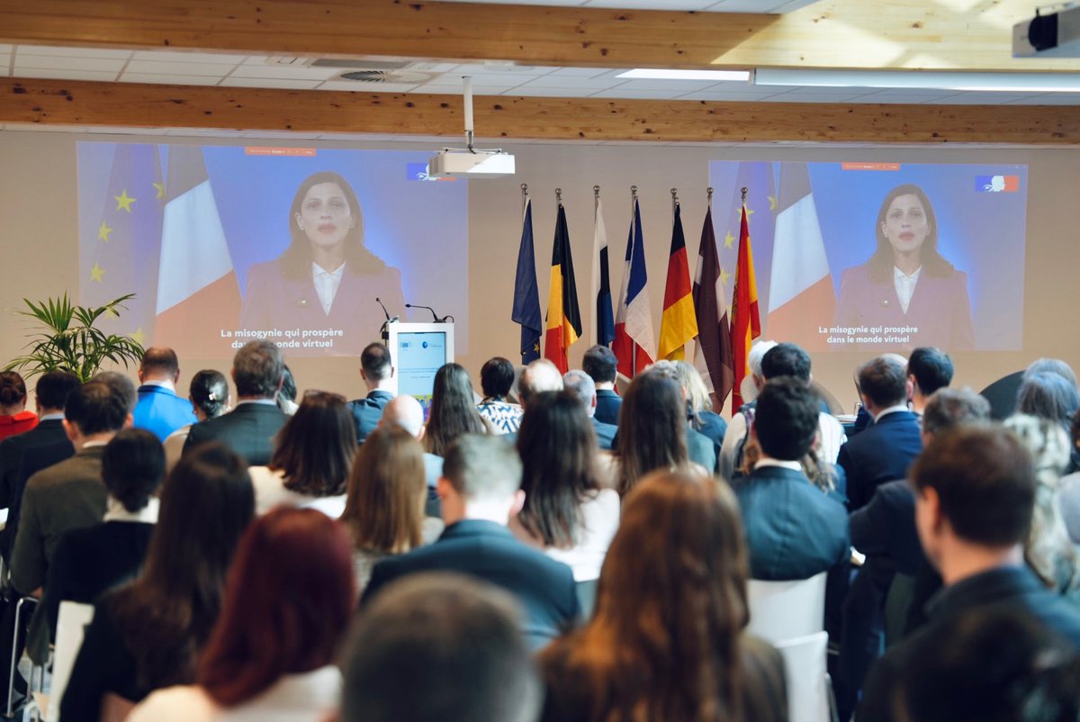 ESTDEV 🇪🇪 #StandWithUkraine tweet media