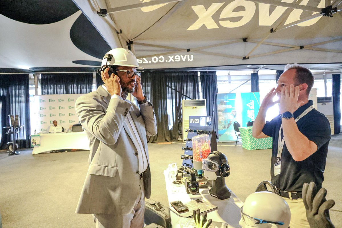 Jomo Sibiya, MP 🇿🇦 tweet media