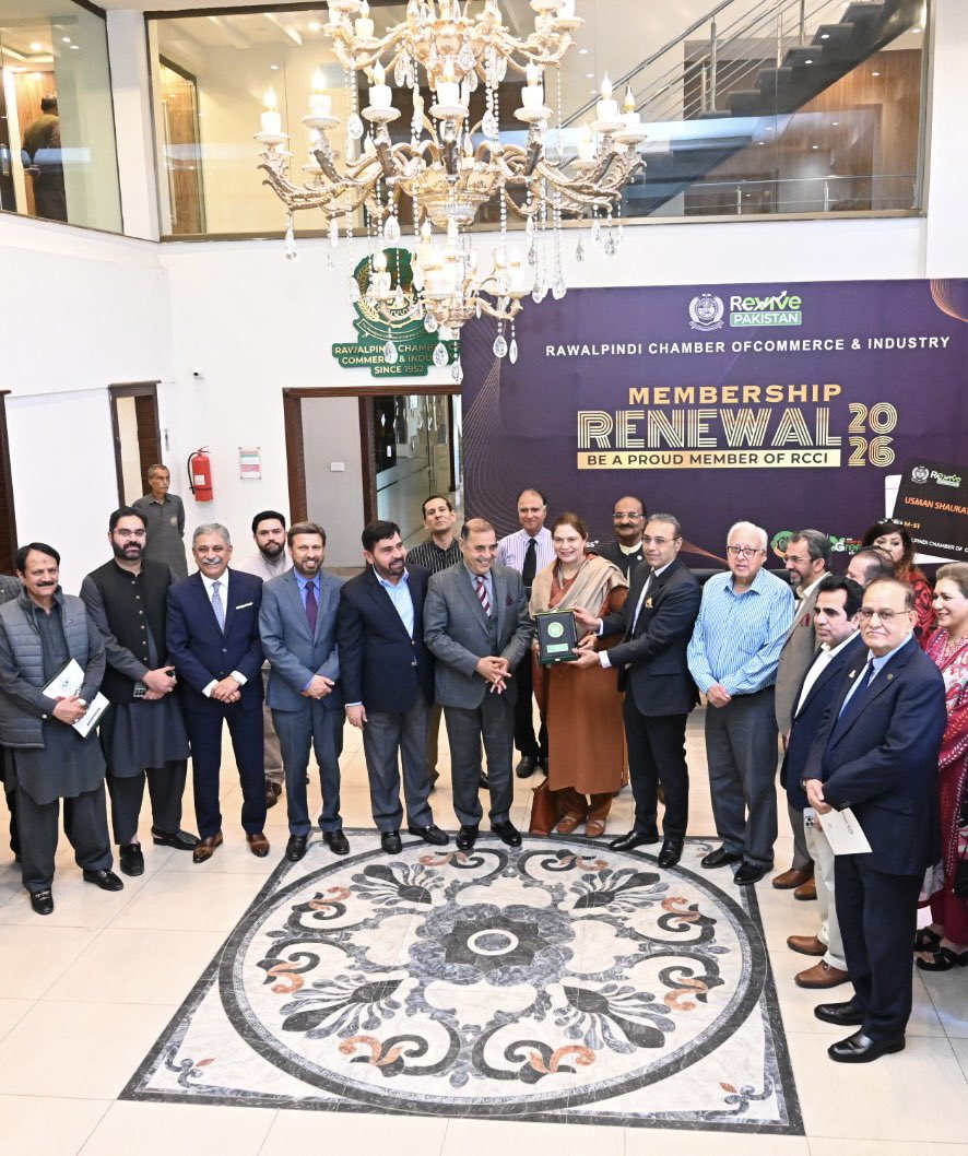 Nilofar Bakhtiar tweet media