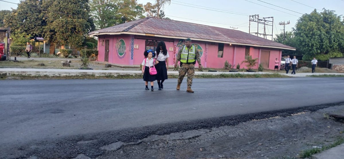 SENAFRONT PANAMÁ tweet media