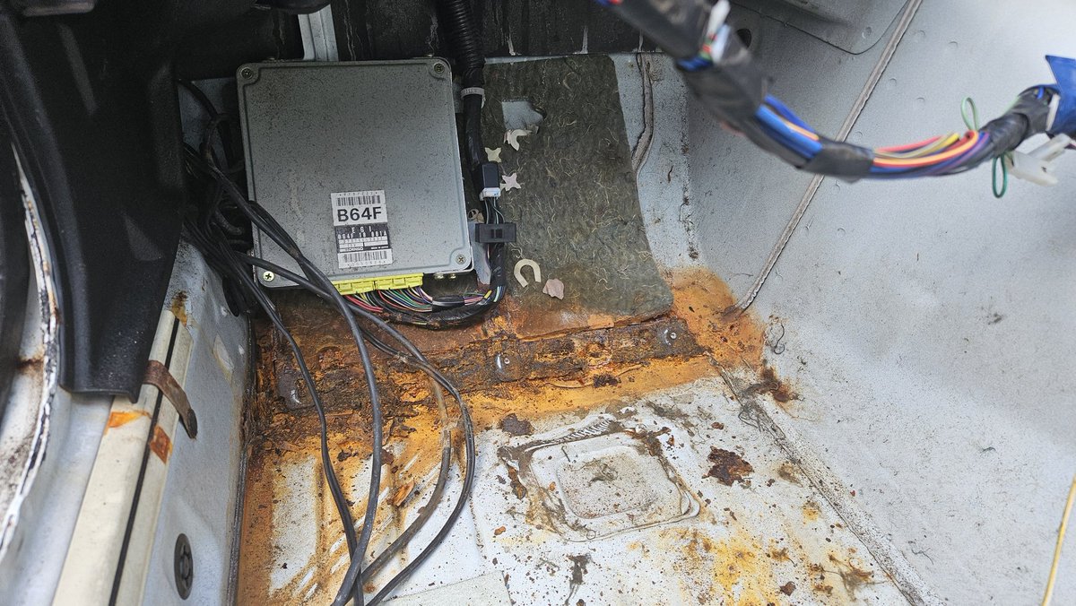 Dr.RogueCylon🇬🇧 tweet media