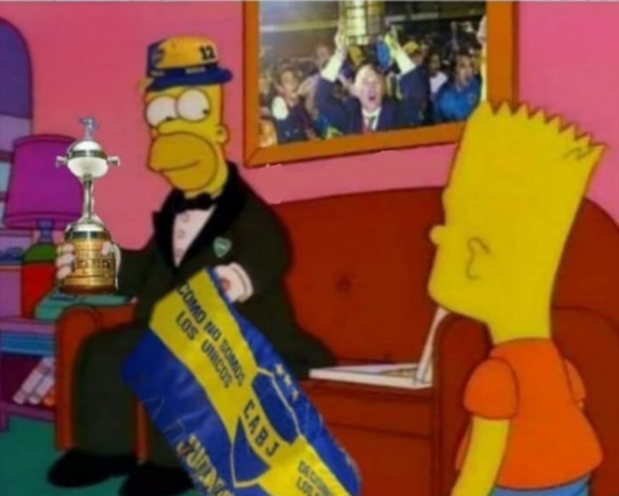 + Por qué tan elegante Homero?
- Hoy es el sorteo de la Copa Libertadores muchacho...