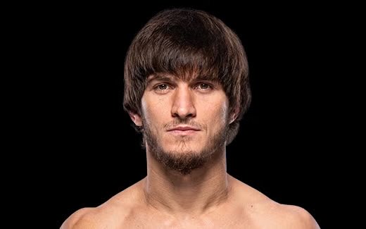 TheUFCGirl tweet media