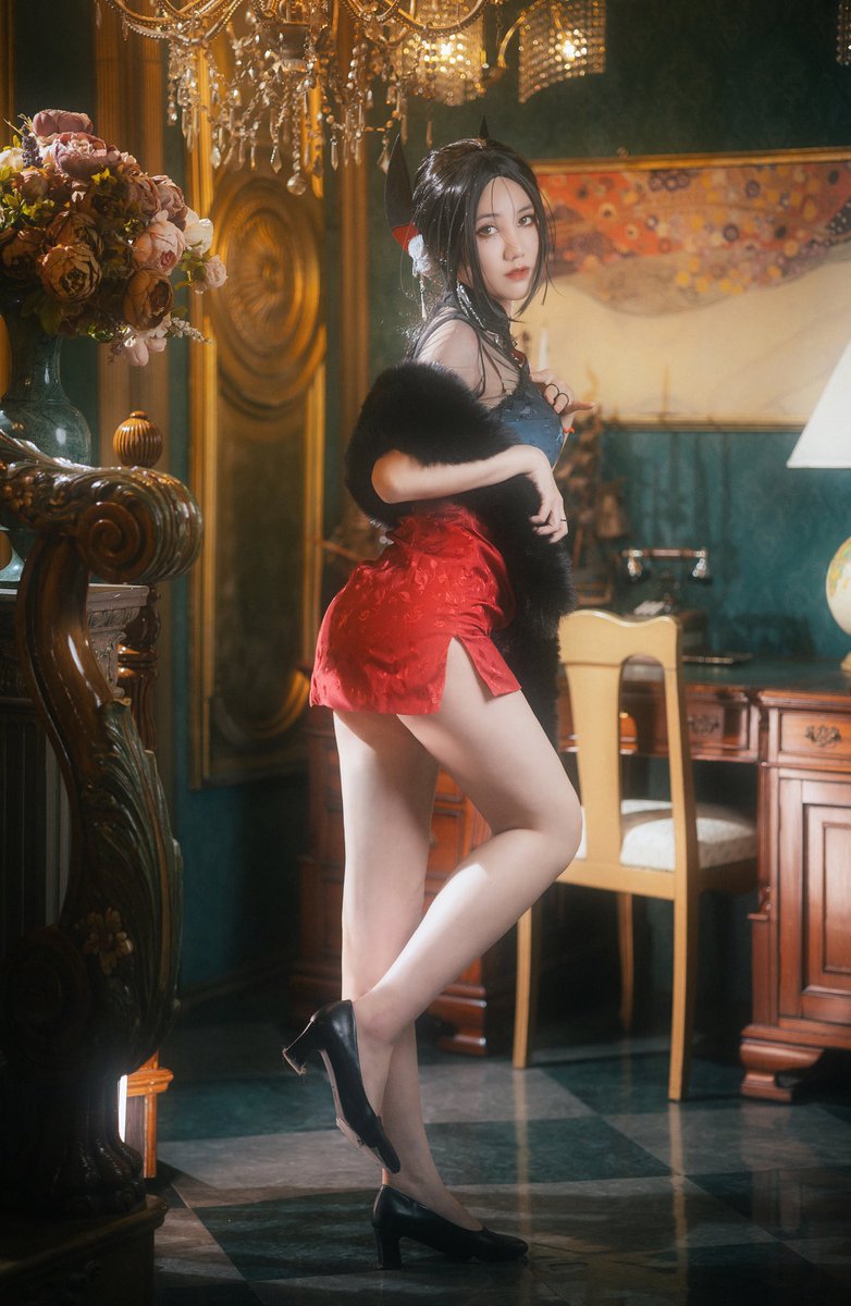 Suwae_C's tweet image. *Cosplay
イネス❤️‍🔥

#Arknights #アークナイツ #Ines 
#Cosplay  #コスプレ #イネス