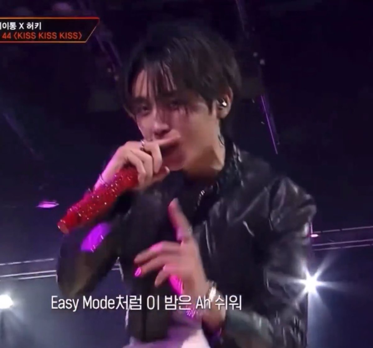 mei 🌼 련 tweet media