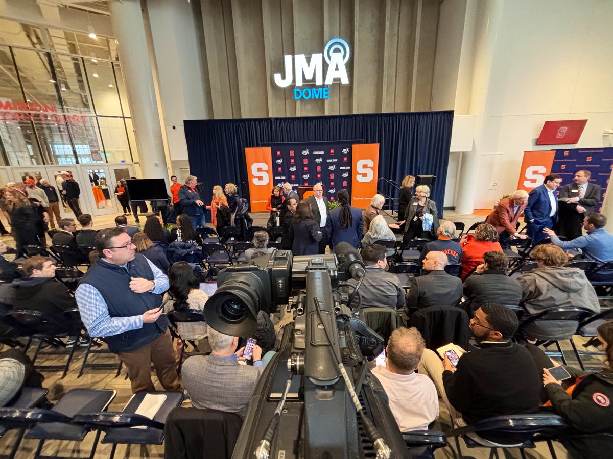 Syracuse Athletics tweet media