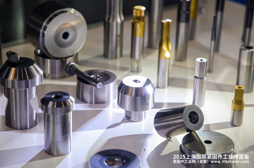 China Business Forum tweet media