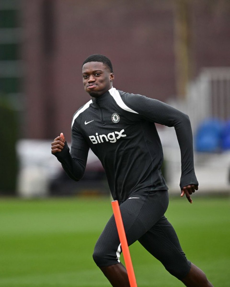 Univers Chelsea tweet media