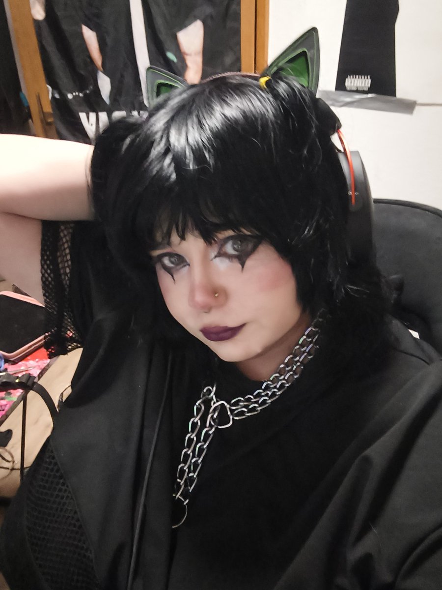 Skunkprincess tweet media