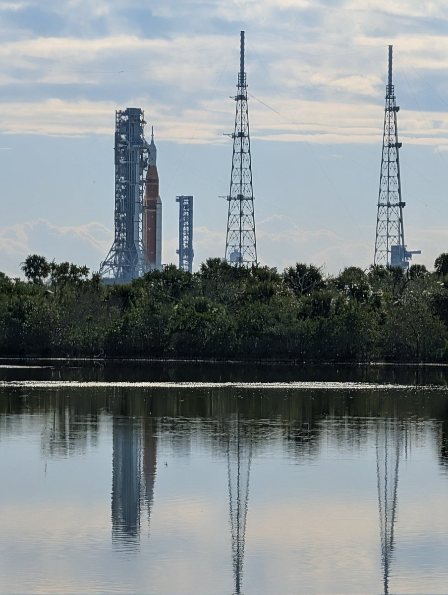 alicecarruth's tweet image. Happy rollout day! I'll be back on the @NASASpaceflight #Livestream tonight from 10pm ET for the SLS rollout back to 39B. #goartemis #sls #nasaspaceflight #YouTubeVideo #NASA