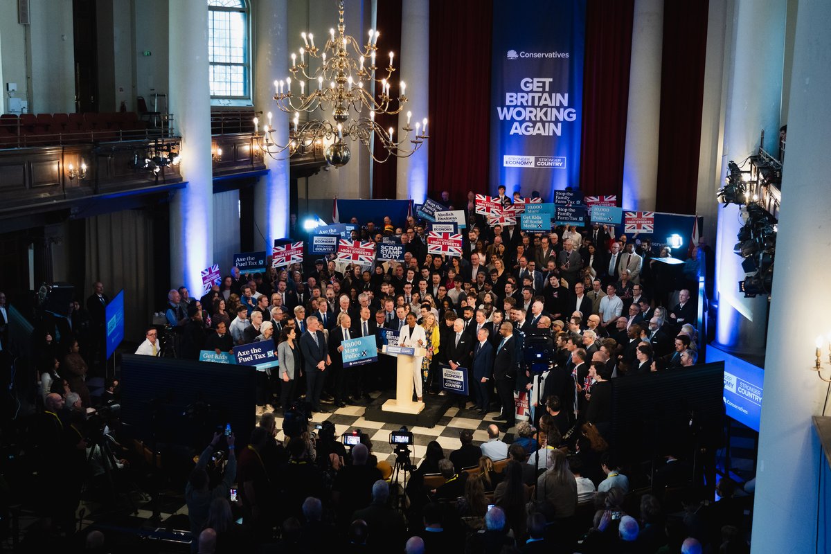 Conservatives tweet media