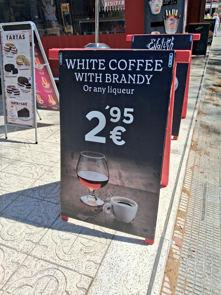 Baz, Wacky worm tweet media